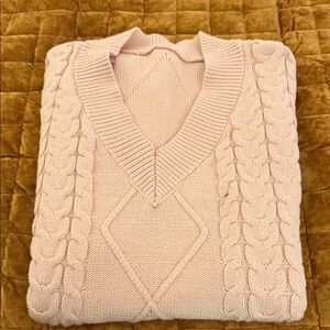 ✨3/$20 Women's V-Neck Cable Knit Sweater Vest in Soft Pink